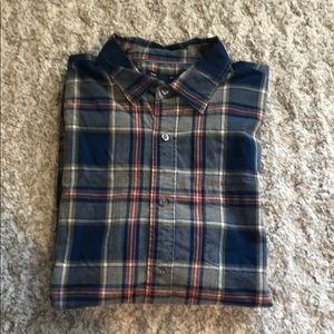 Men’s dress shirt.